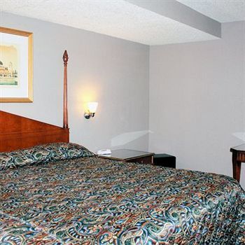 Travelodge & By Wyndham 2* West Covina