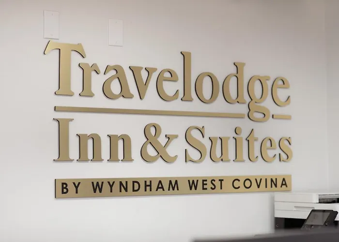 Travelodge Inn & Suites By Wyndham West Covina