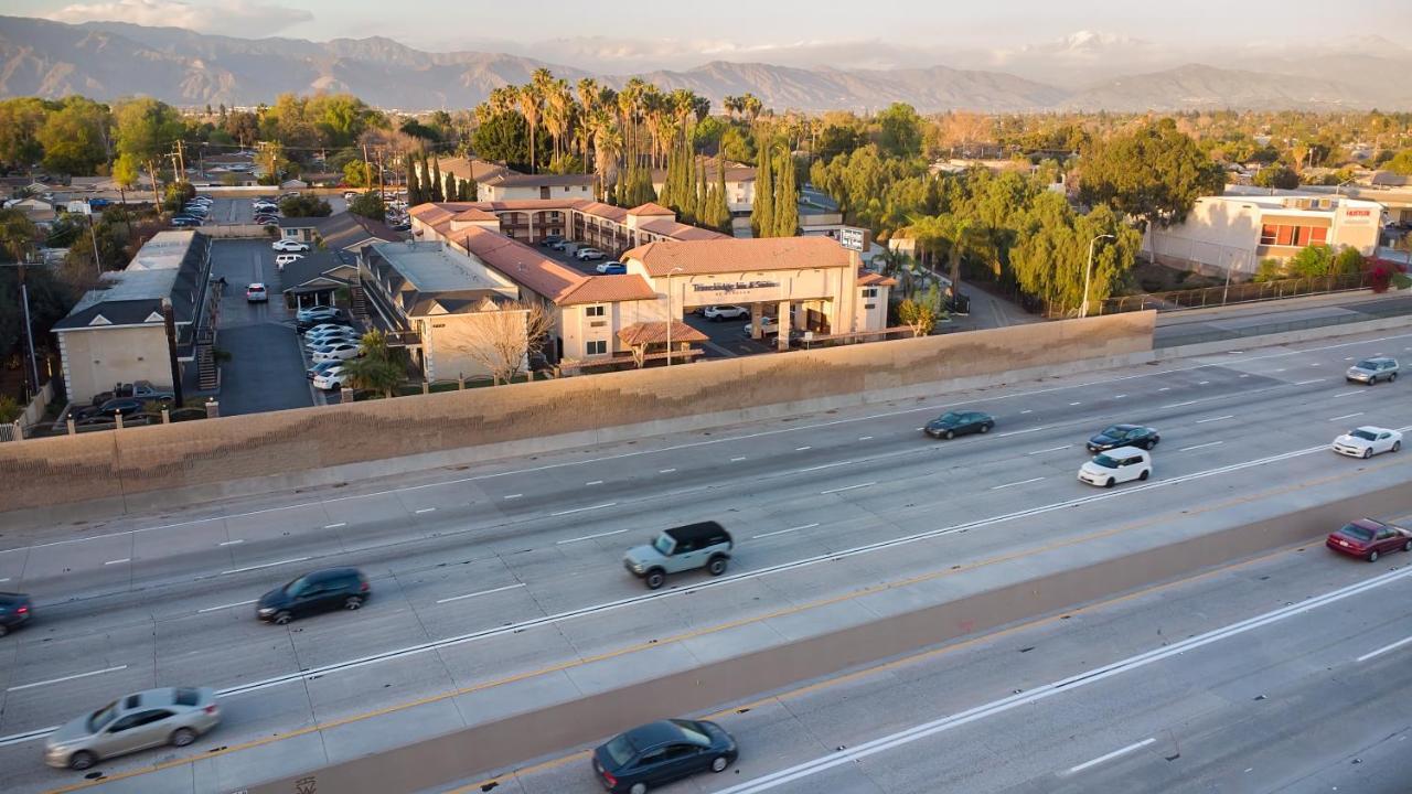 Travelodge & By Wyndham West Covina